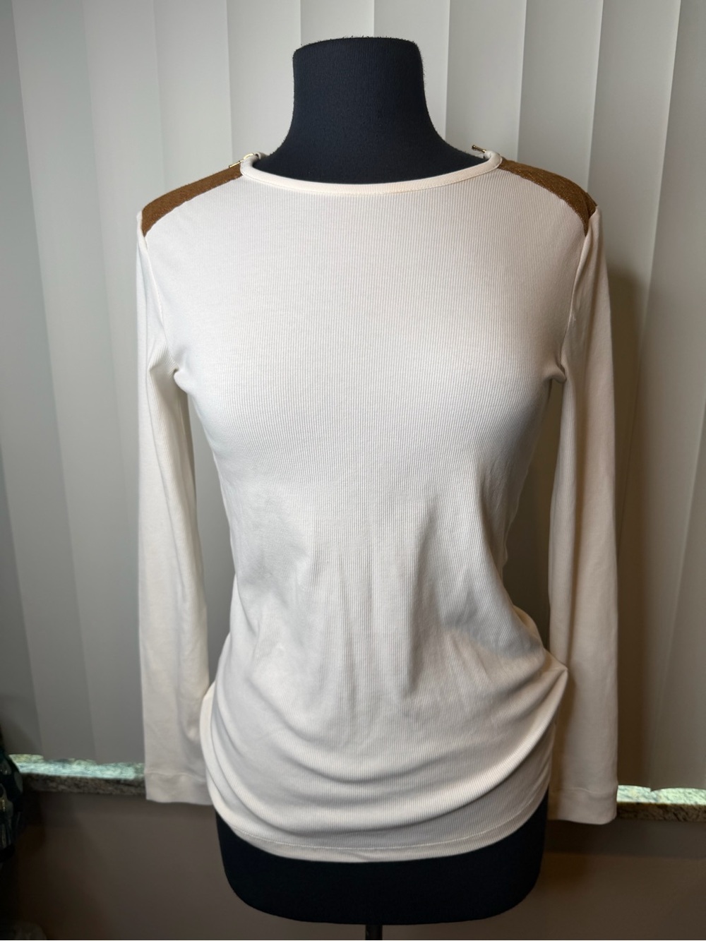 Ralph Lauren Cream Long-Sleeve Faux Leather Shoulder Zipper Accent Top SZ Small